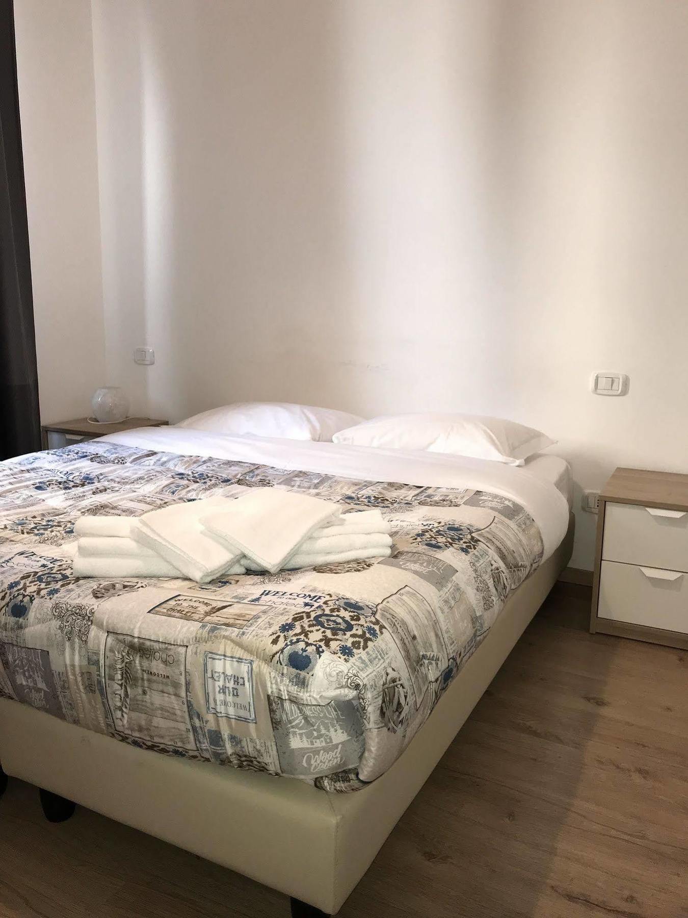 Отель Elite Loreto Milano Экстерьер фото